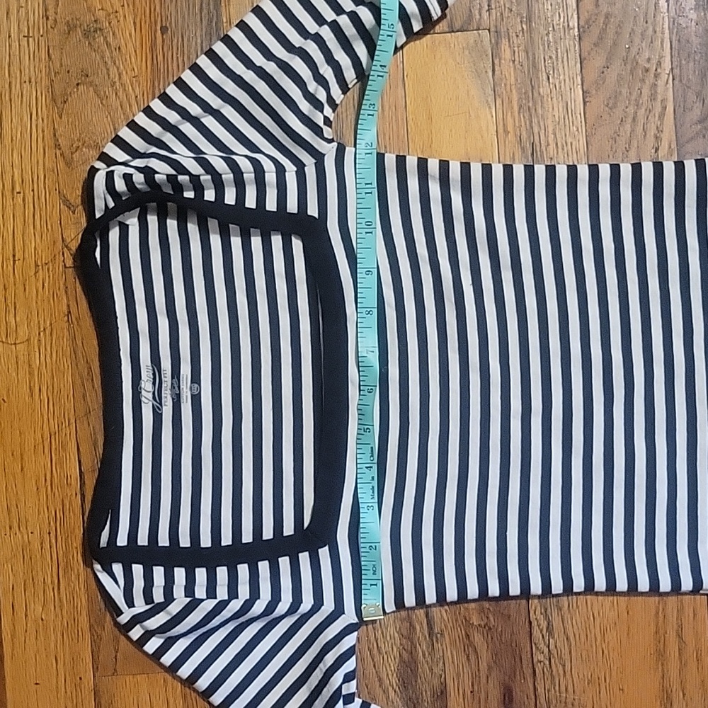 J.Crew Top - Picture 9 of 10